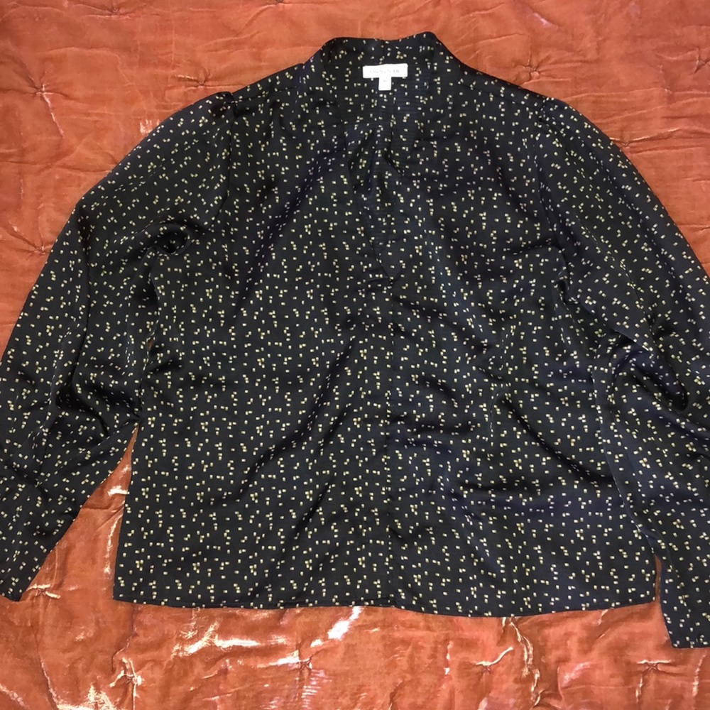Cute blouse